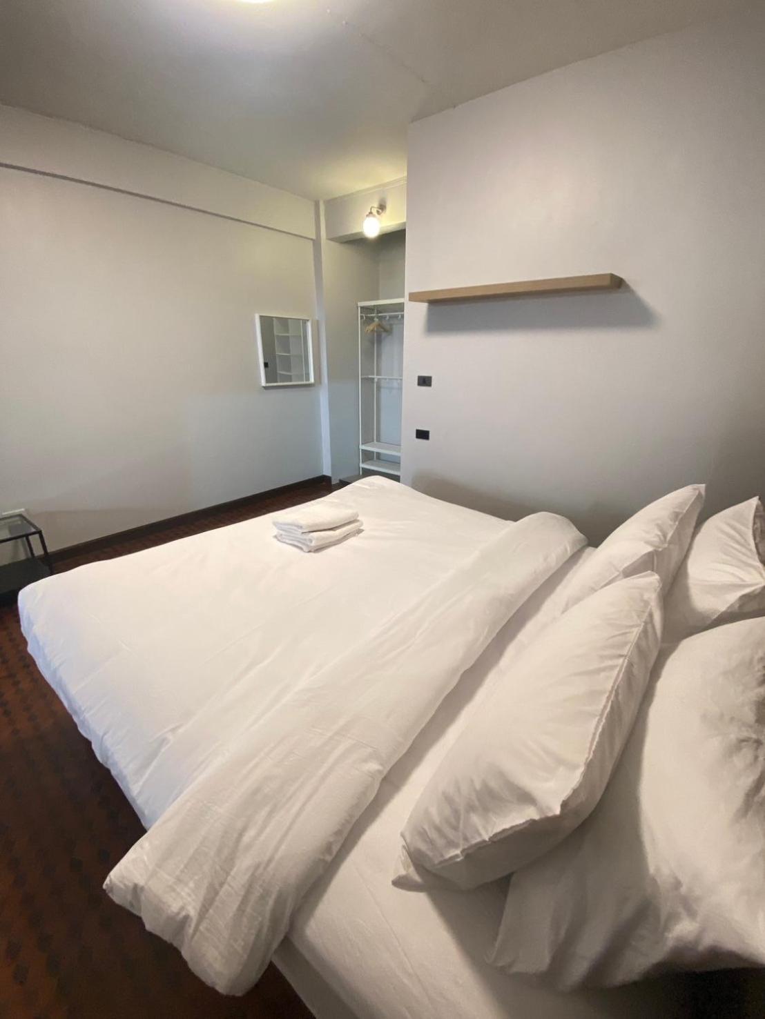 Marhaba House Hotell Chiang Mai Exteriör bild